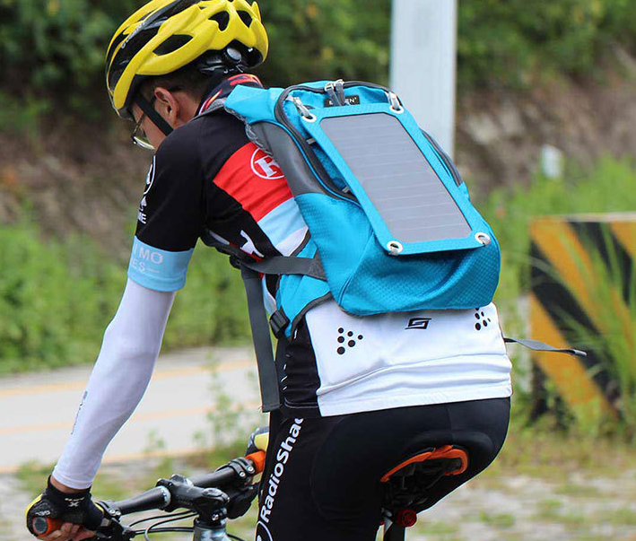 Outdoor Solar Charging Backpack